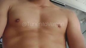 SEXY MAN SHOWING HIS GREAT BODY AND HIS BEAUTIFUL ASS (Eva Elfie)