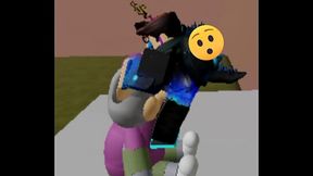 GOLDEX SE CULEA A RATON DEL CHUCK E CHEESE!!!