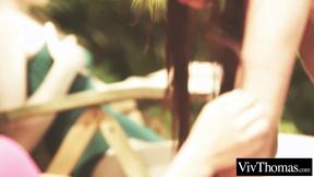 ”Bombshell lezzies 69 to orgasm”