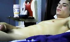 JoeSchmoeXXX.com - Young athletic amateur Gage W-Censored-er strokes cock and cums with pride