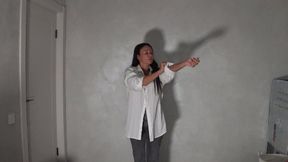 Belly dancing and a wet belly from drooling 2bb