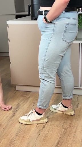 We Are Pushing His Useless Testicles to the Side of the Pelvis! Destroyed Epididymis! - Dave Moon - Mia - Bbusting (ballbusting)