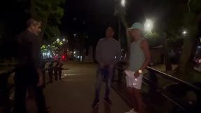 na praca com um amigo, e fomos parar no ap do coroa gostoso