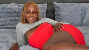 ”BLACK TGIRLS - Thicker The Better”