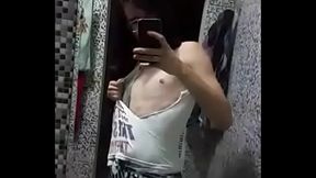 Novinho cosplay Skrillex pelad&atilde_o do zap caiu na Net kkk