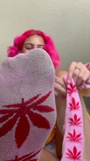 Open Your Mouth For My Toes   Clip 1