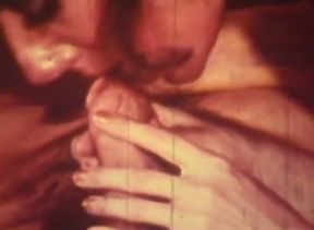 Red-tinted Vintage Loop Captures Retro Foursome in Raw Action