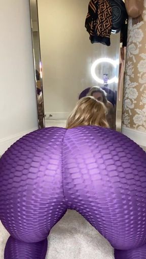 I Want to Tease You with My Big Ass and Push It in Your Face Are You Ready for Some Big Ass Fun