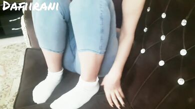 دوست د.ختر دوستمو دعوت کردم خونه ام گفت کیر دوستم کوچیکه ارضاش نمیکنه و...سکس داستانی(مکالمه فارسی)