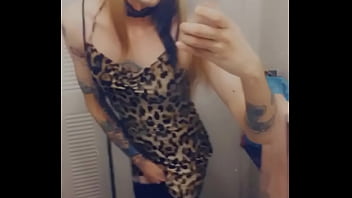 Sexy Cheetah Tgirl Wants To Fuck