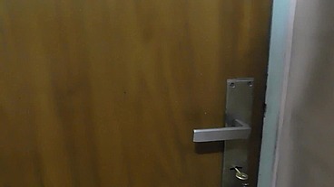 FUIMOS A VER UN DEPARTAMENTO POR INMOBILIARIA Y COJIMOS EN LA HABITACION, MIENTRAS ENTRABA OTRA GENTE A VERLO ...