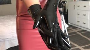 My short latex gloves