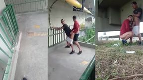 fodendo na marginal tiete,na passarela,carros passando ,eu e meu primo fodendo