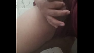 Una paja para mi amiga