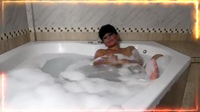un jacuzzi y un lavado de concha profundo , con quien va a ser ?? con perla lopez
