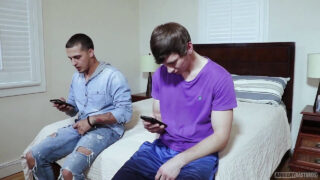 Hengte gutter pounding stramme rumper barback med massive cumshots