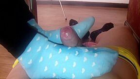 Amateur Girl Giving Me A World Class Sockjob Underneath The Table