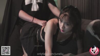 June Liu 刘玥 / SpicyGum - Happy Halloween - Sex Ritual until I got my Asian pussy creampied (JL_129)