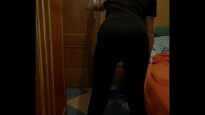 I need somebody REAL!!! I am so tired of being alone...(Alone in silence with my plug)