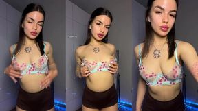 Community Creator
 @Elizabetth @Showing Boobs and #Brunette #Natural Big Tits #Sexy Lingerie #Teen hd hot porno | Tik.Porn