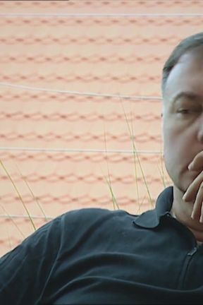 Camorrista lets two bodyguards fuck his woman