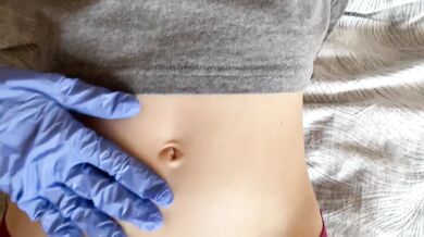 Belly button and medical gloves