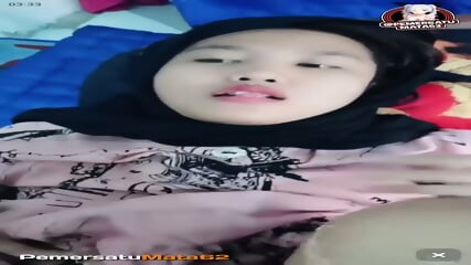 Hijab liveshow ngewe