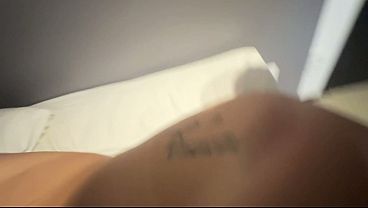 AP&Oacute_S AULA NA FACULDADE FOMOS PRO APARTAMENTO DE UM CASAL DE AMIGOS E ACABAMOS TRANSANDO GOSTOSO - COMPLETO NO RED - ARYA SANTANA