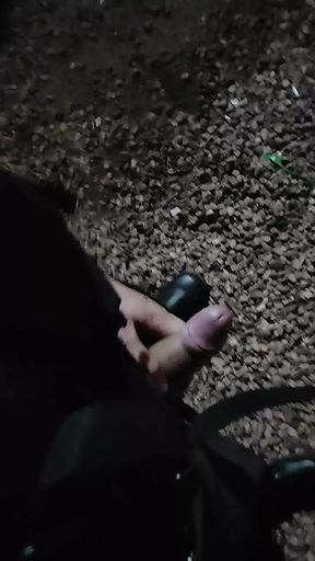 The Cop exibicionist with big dick in the streets