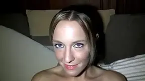 Amateur OLDER WOMAN squirter POV drill