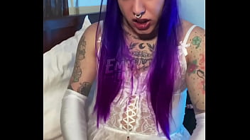 compila&ccedil_&atilde_o dos videos da menina trans Emma Ink usando brinquedos