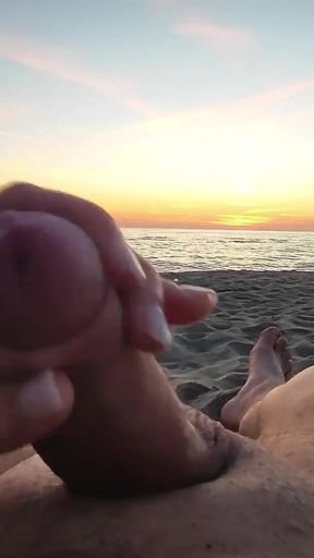350 Flashing My Cock in Front of My Stepdaughter at Sunset in...elps Me Cumshot in Front of Everyone - Real Sex Risky