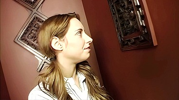 Lindsey Meadows Deep Throats BBC Gloryhole Cumshot