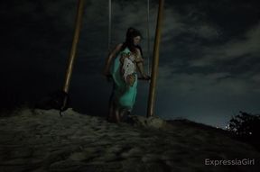 Flashing streets, fierce love, no disguise ExpressiaGirl style