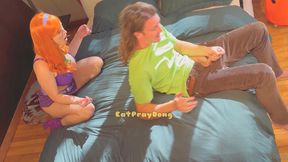 eat pray dong shaggy fucks and creampies daphne porn video