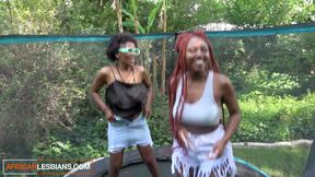 Amateur Big Tits Black BFFs Scissoring &amp; Licking Juicy Pussy In Bed