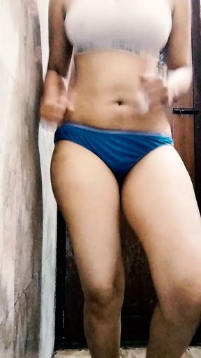 Hot sex hindi dirty talk dono dost  milkr chodenge tume ek sath