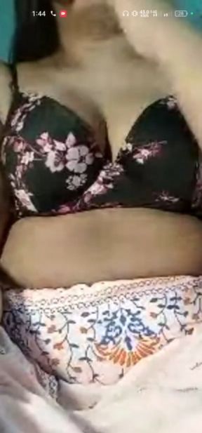 desi chubby wife masturbating on video call