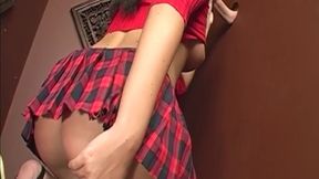 Brunette MILF Sucks Throbbing Cock Through Gloryhole