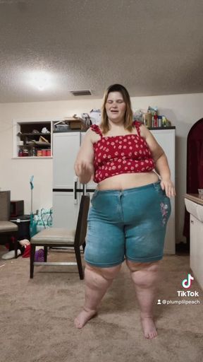 Bbw dancing