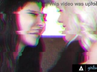 GIRLSWAY - College Women Haley Reed & Freya Parker Delightfully Smack Every Other's Cunts
