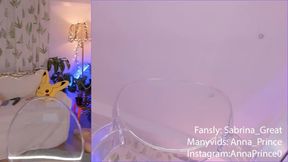 creamy pussy enjoys vibes