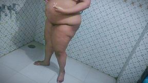 arabian muslim girl hot shower in public toilet, look how big is my tits, ass & pussy فتاة عربية تمارس الجنس في المرحاض