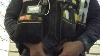 Gamle bjørnemænd får håndjob drilleri og stor pik anal fra en liderlig solopige