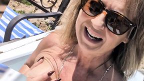 Little Linda in the Middle of the Desert My Jacuzzi