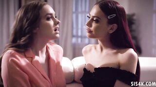 Mary Moody doesn't spare Sabina Rouge's lesbo twat