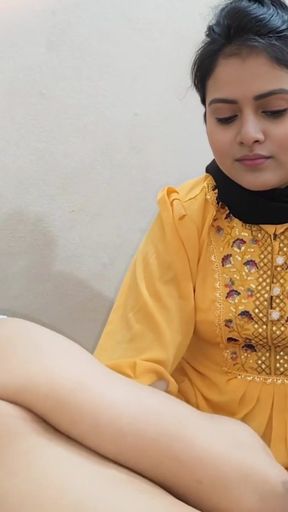 indian bangla village boyfriend with girlfriend romantic sex video.   Clip 1
