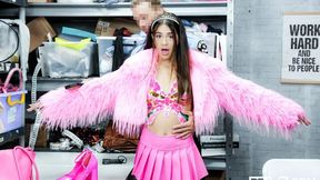 Funny Sofie Reyez at brunette smut