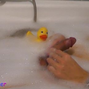 The duck and the cock - Bathtub play with soft (and a little bit hard) cock