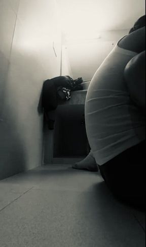 College Girl Fucked by Senior